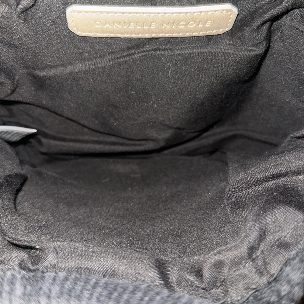 Danielle Nicole Black Macram Purse Wooden Handles… - image 5